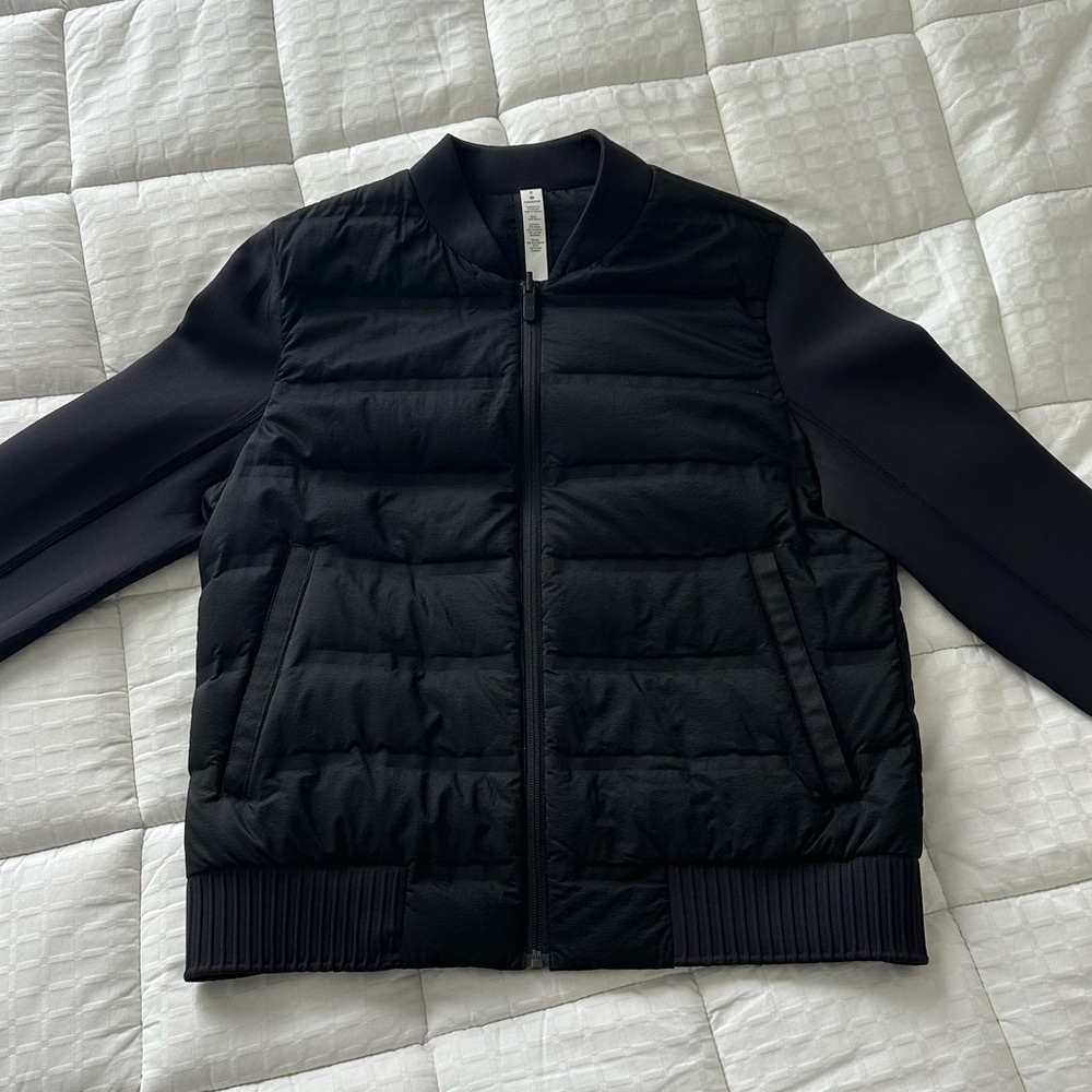 LULULEMON Women’s Black Bomber Jacket